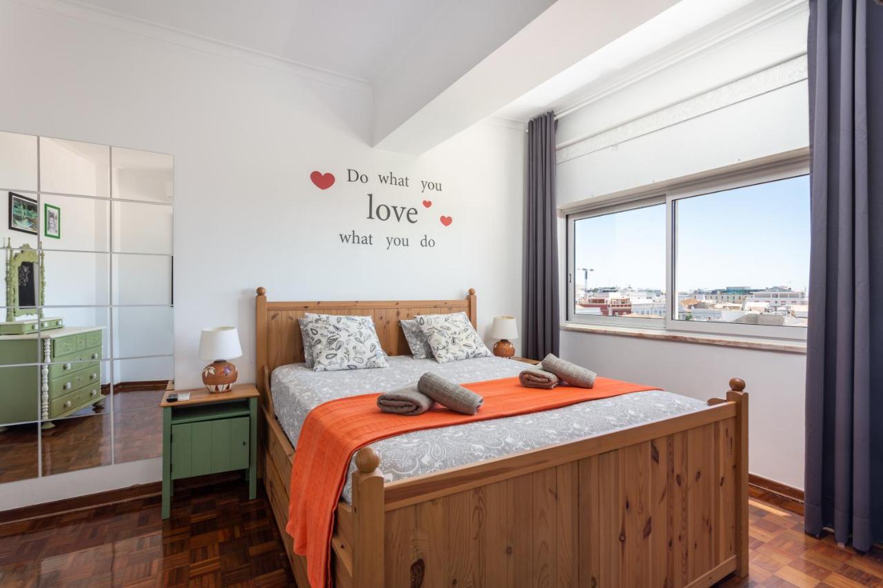 Dreamers Duplex With Seaview Фару Екстер'єр фото