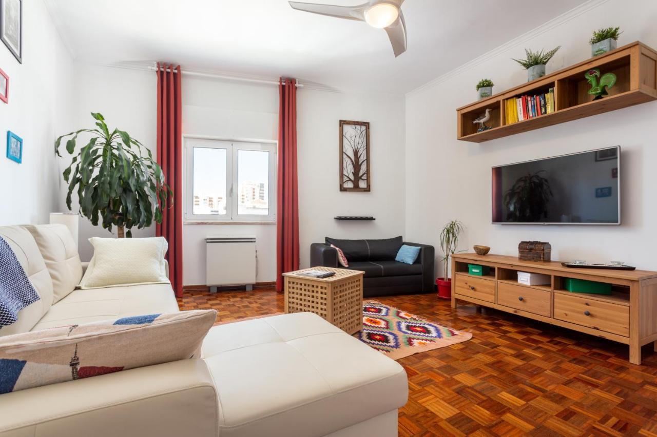 Dreamers Duplex With Seaview Фару Екстер'єр фото